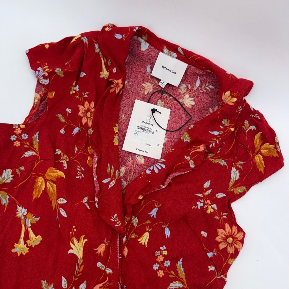 Reformation NEW Wrap Top Women 2 Red Floral Ruffle V-Neck Short Sleeve Tie Waist - Picture 2 of 9